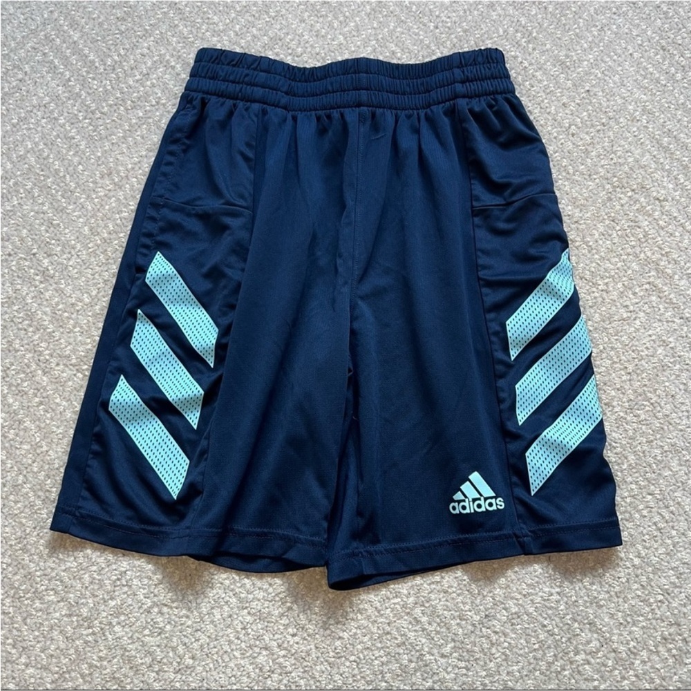 Adidas Bundle - Picture 10 of 11